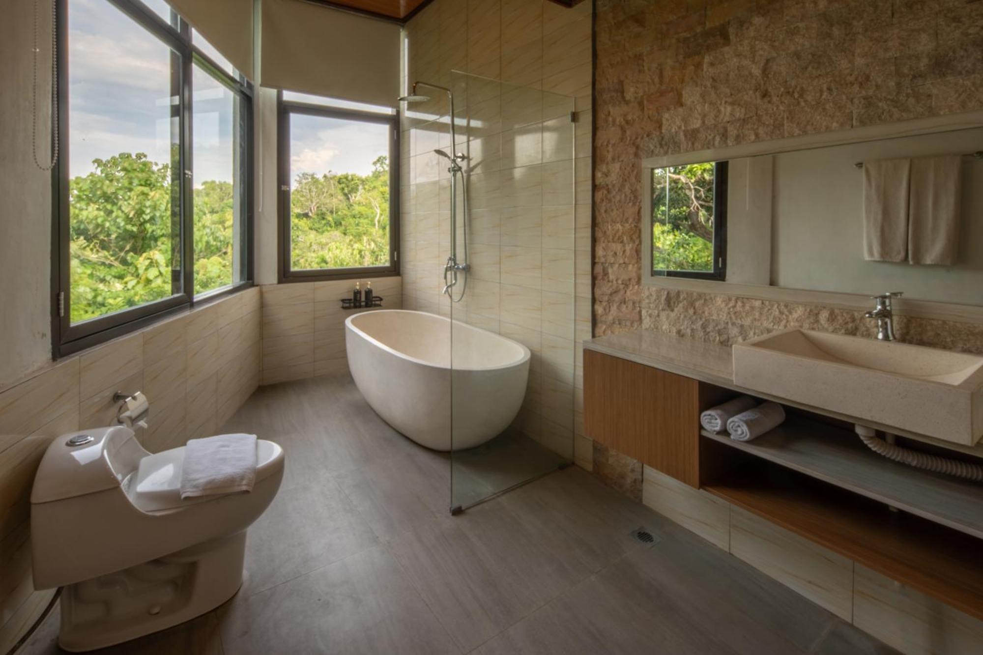 Abasan Hill Hotel And Spa Toyapakeh Εξωτερικό φωτογραφία